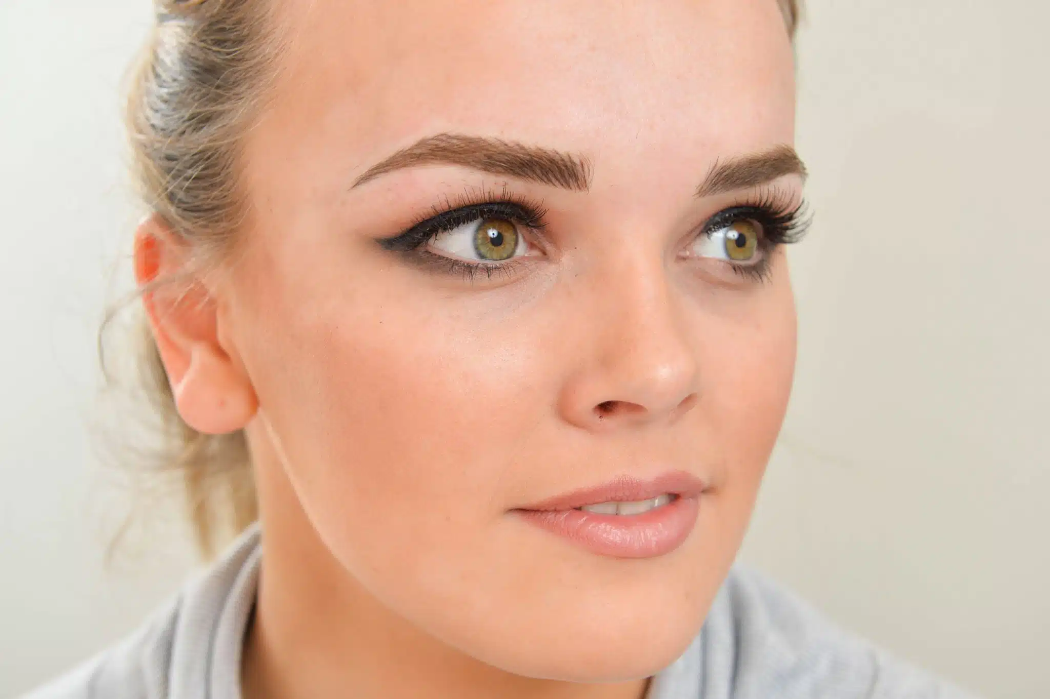 Beautiful microblading results showing natural-looking eyebrows